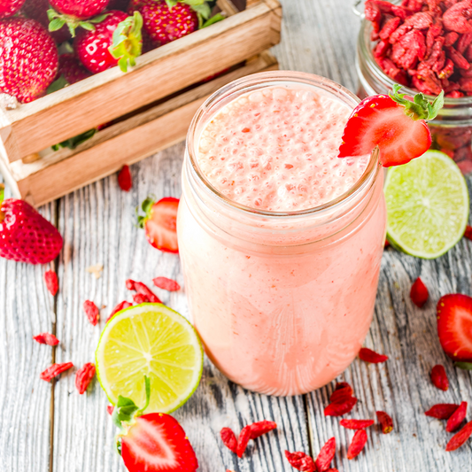 Spiced Strawberry & Goji Berry Smoothie
